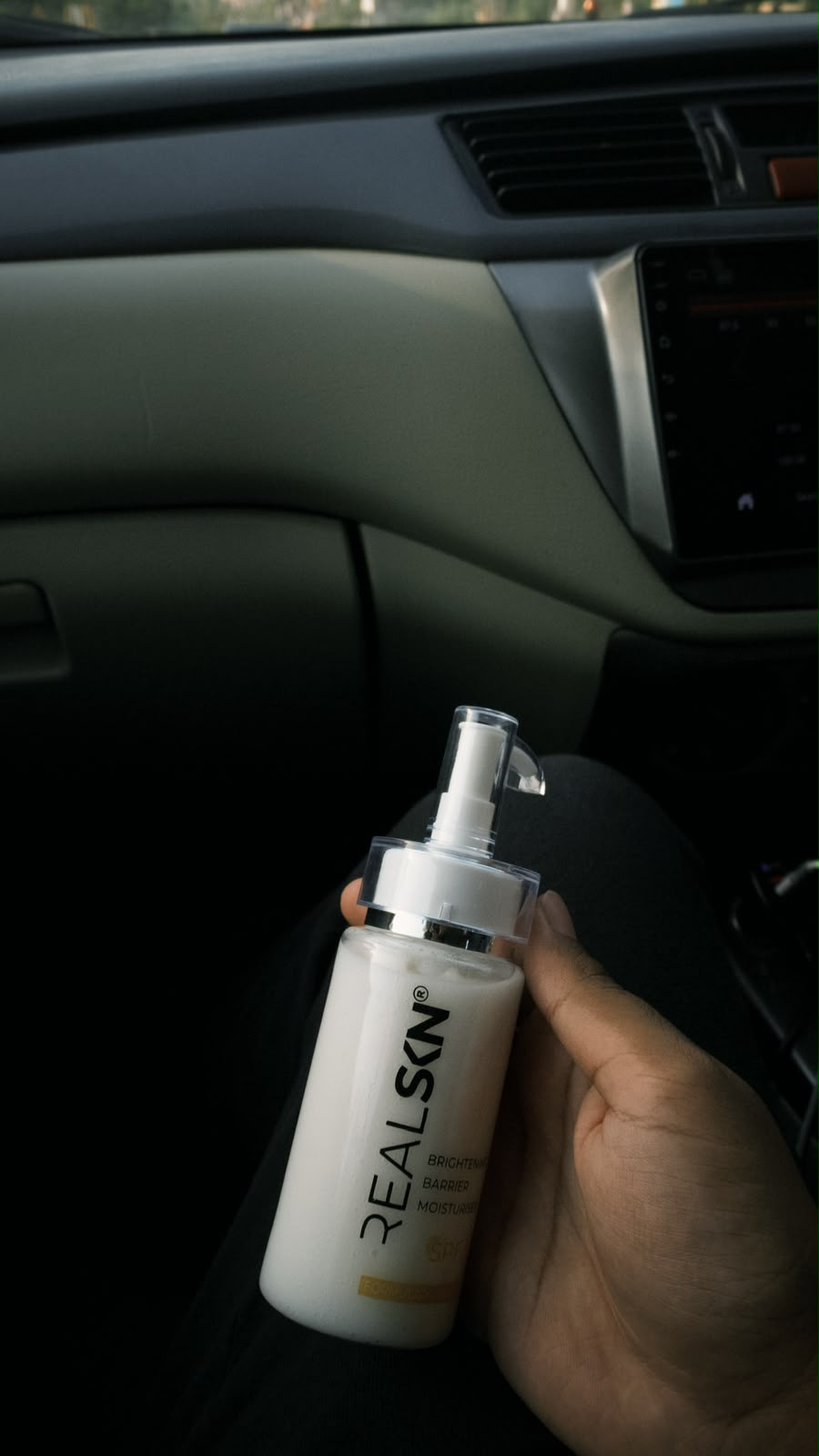 RealSKN Brightening Barrier Moisturiser